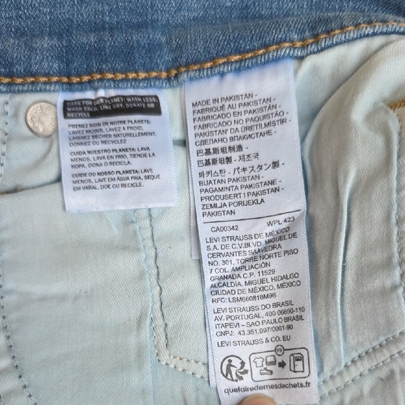 Levi's Size 31x30 311 Shaping Mid-Rise Smoothing Tummy Panel Skinny Jeans NEW - Picture 11 of 14